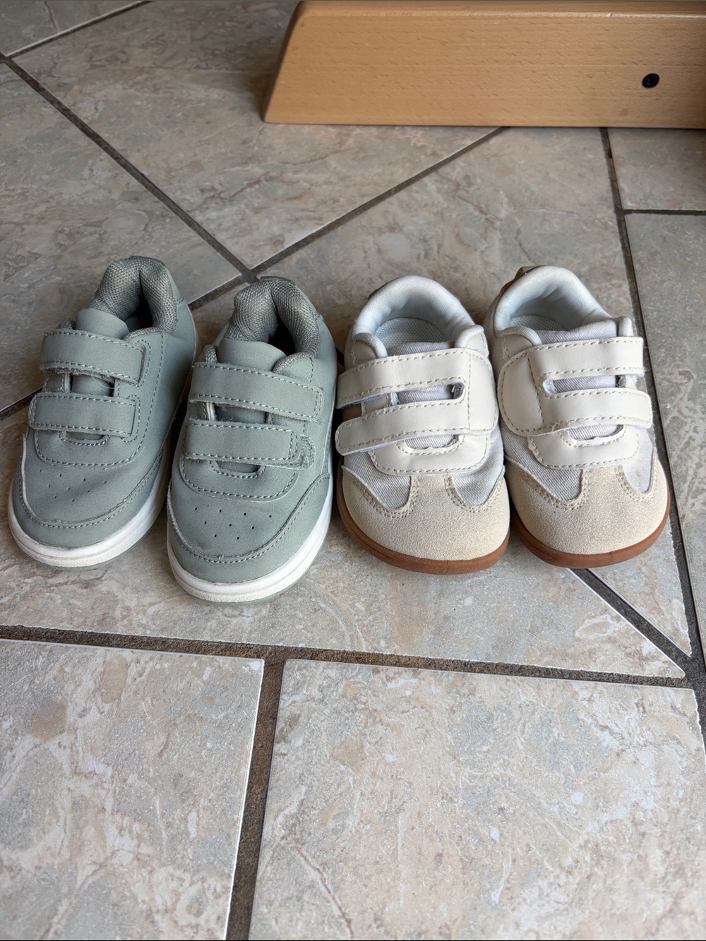 2 Pairs of Toddler Velcro Sneakers in Sage and Cream